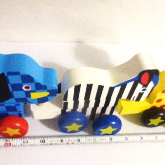 Expired Melissa and Doug ANIMAL TRAIN BUILDING BLOCK #10289 GH1318 Wood Blocks - Picture 9 of 12